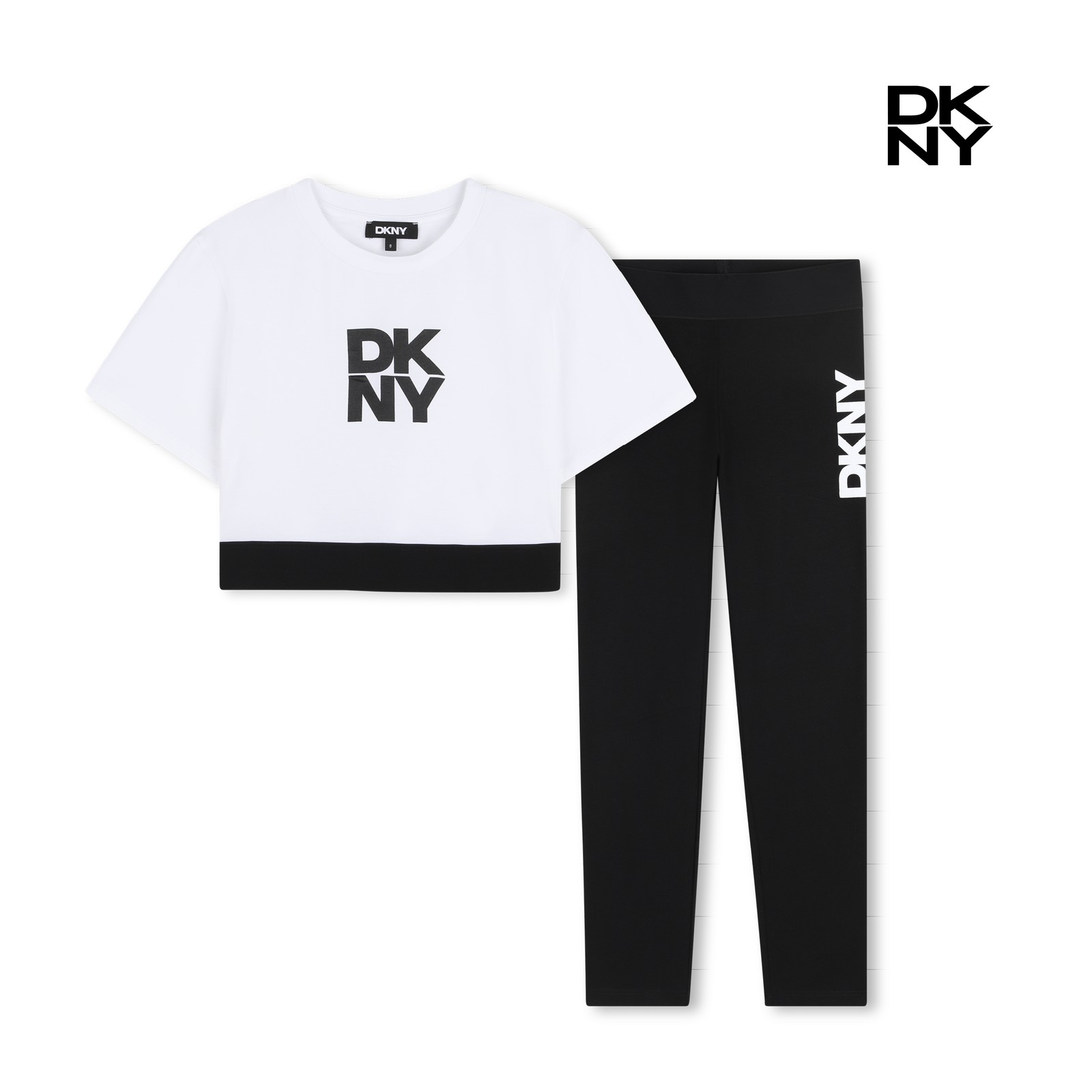 Conjunto de camiseta y leggings blanco negro
