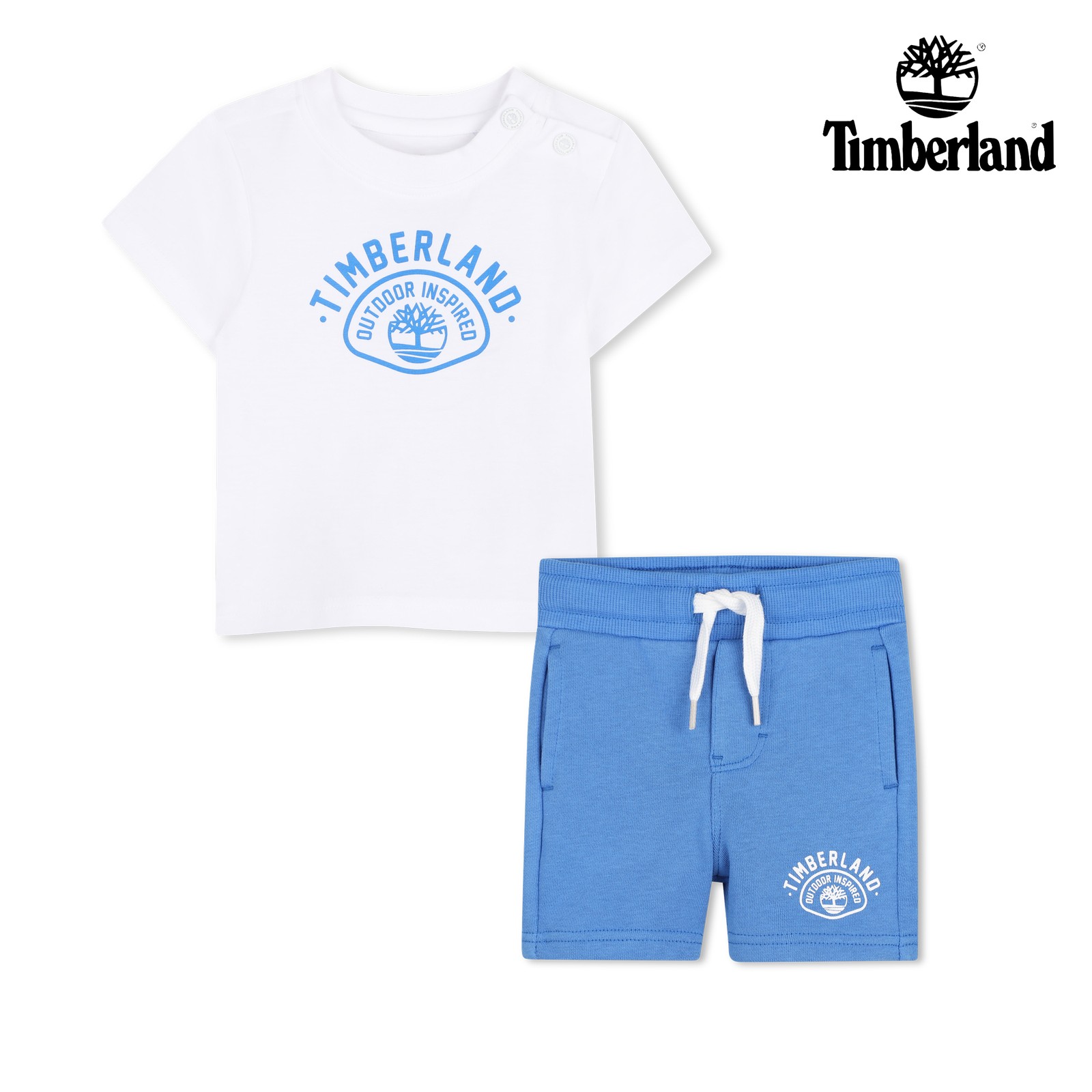 Conjunto de camiseta y pantalón corto blanco