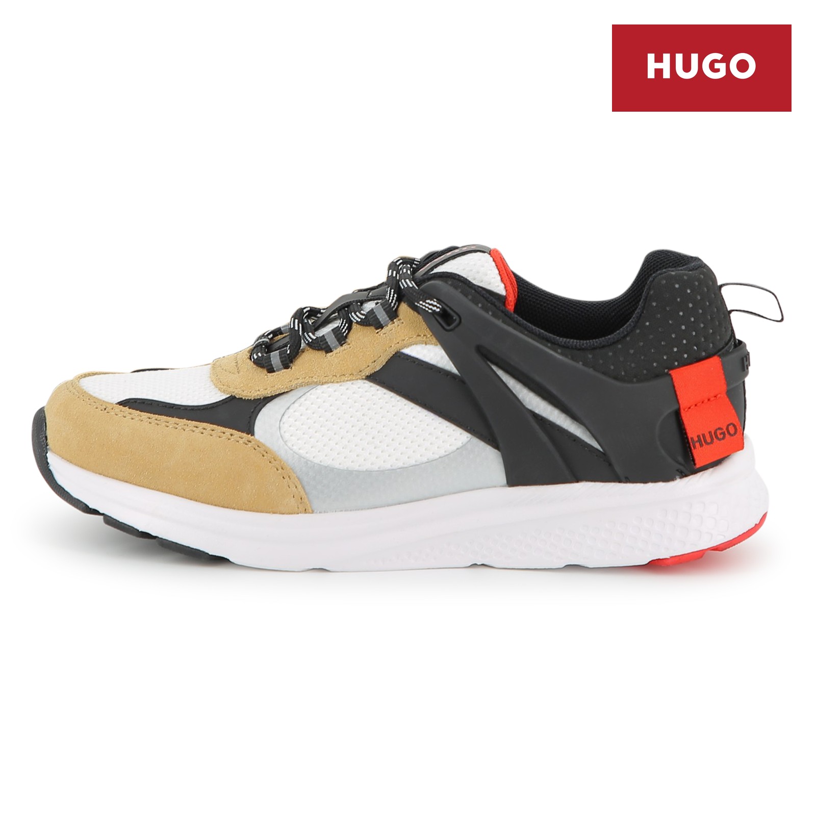 Zapatillas con cordones beig