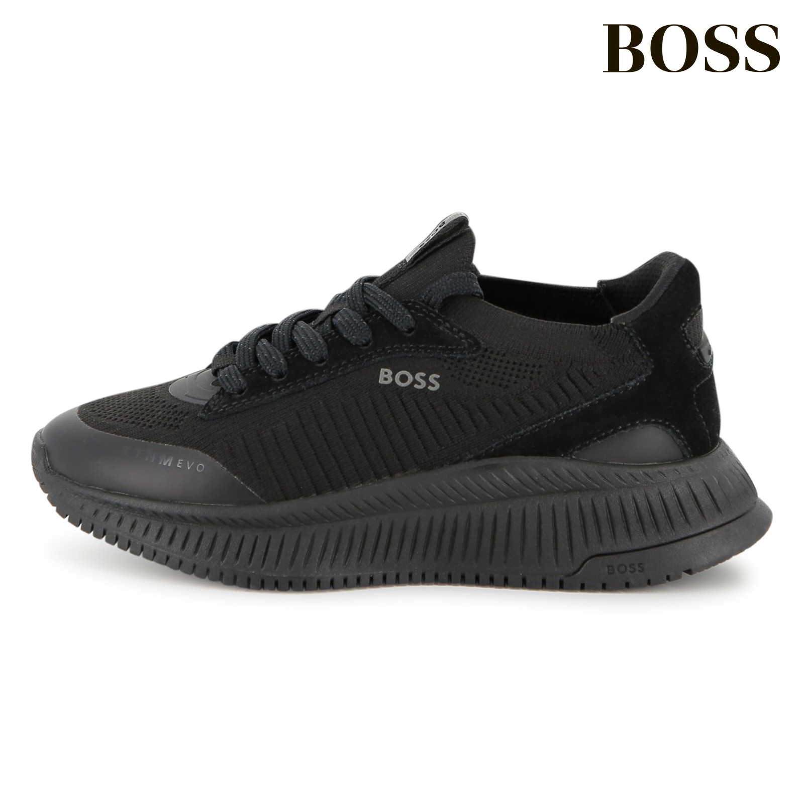 Zapatillas con cordones negro