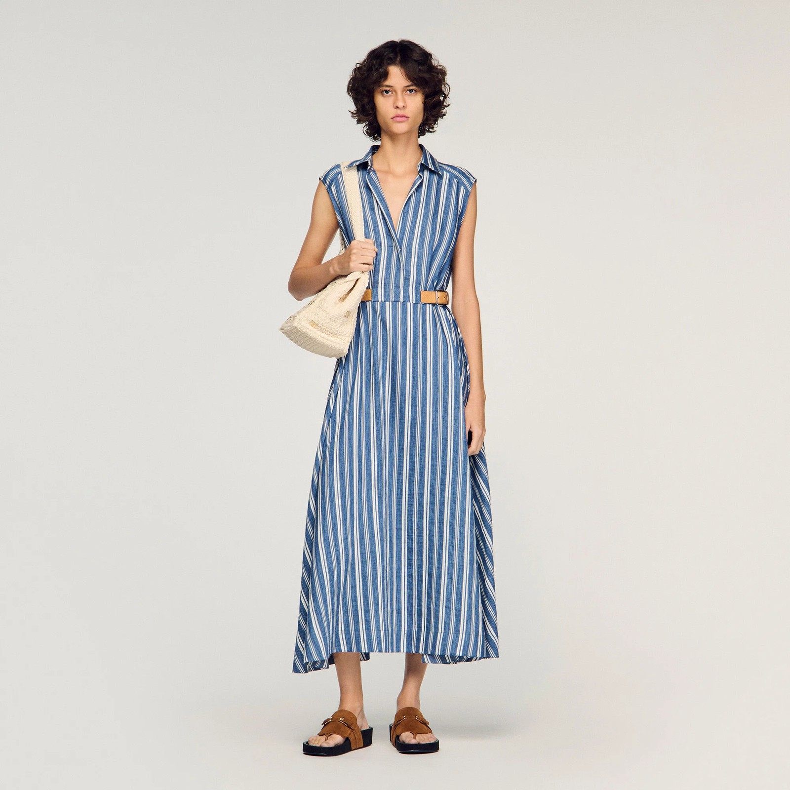 VESTIDO LARGO A RAYAS, DETALLE PIEL